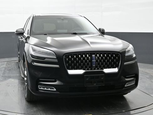 Used 2021 Lincoln Aviator Grand Touring w/ Elements Package Plus image 7