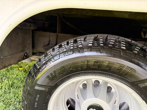 Used 2015 Chevrolet Silverado 3500 W/T image 53