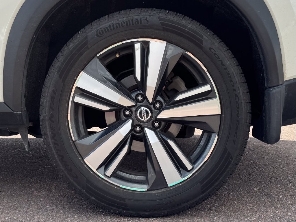 Used 2021 Nissan Rogue SL w/ Premium Package FWD image 12
