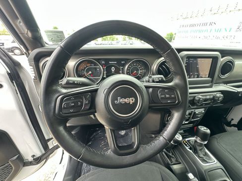 Used 2021 Jeep Wrangler Unlimited Sport AWD/4WD image 24