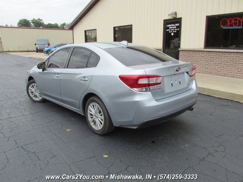 Used 2018 Subaru Impreza 2.0i Premium image 4