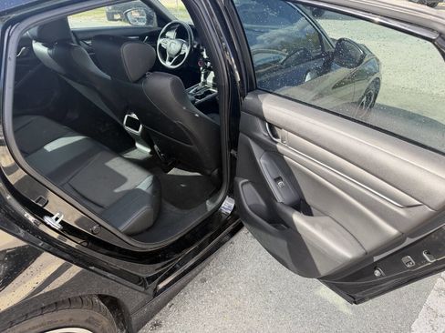 Used 2021 Honda Accord Sport image 16
