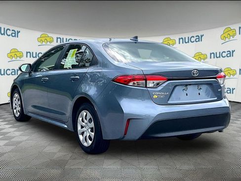 Used 2024 Toyota Corolla LE FWD image 4