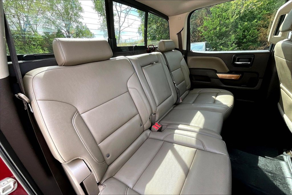 Used 2018 Chevrolet Silverado 1500 LTZ w/ Sport Package AWD/4WD image 36