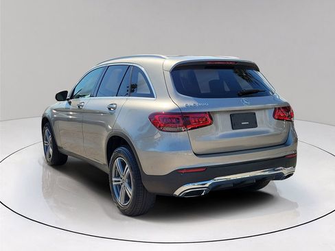 Certified 2022 Mercedes-Benz GLC 300 image 4