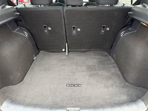 Used 2024 Nissan Kicks SR image 15