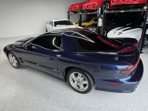 Used 2001 Pontiac Firebird Trans Am w/ SLP Firehawk Pkg RWD image 11