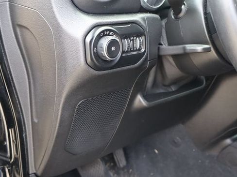 Used 2021 Jeep Wrangler Unlimited Sahara AWD/4WD image 23