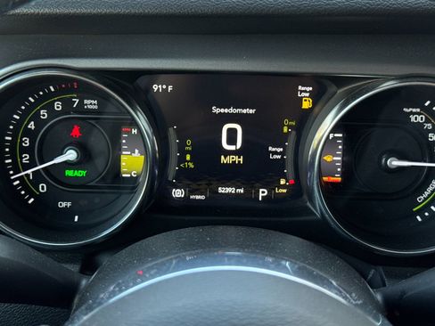 Used 2022 Jeep Wrangler Unlimited Rubicon 4xe image 24