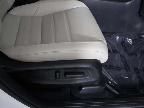 Used 2023 Honda CR-V EX-L image 33