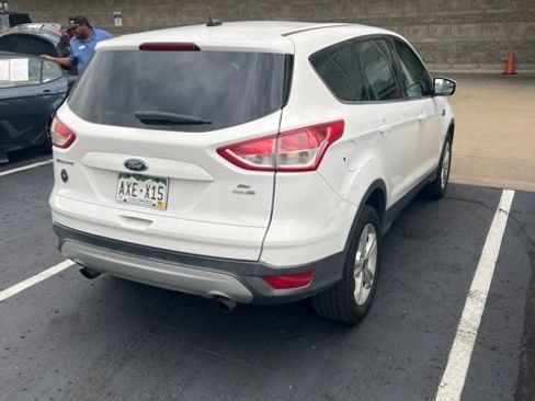 Used 2015 Ford Escape SE AWD/4WD image 13