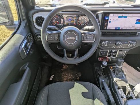 New 2026 Jeep Gladiator Sport AWD/4WD image 14