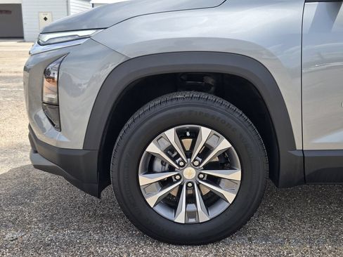 New 2026 Chevrolet Equinox LT FWD image 9