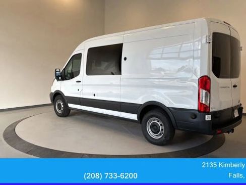 Used 2017 Ford Transit 250 148 Medium Roof image 5