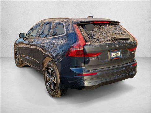 Used 2022 Volvo XC60 B5 Momentum w/ Advanced Package image 8