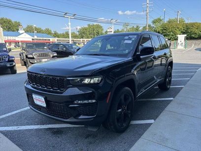 Certified 2023 Jeep Grand Cherokee Limited w/ Black Appearance Package