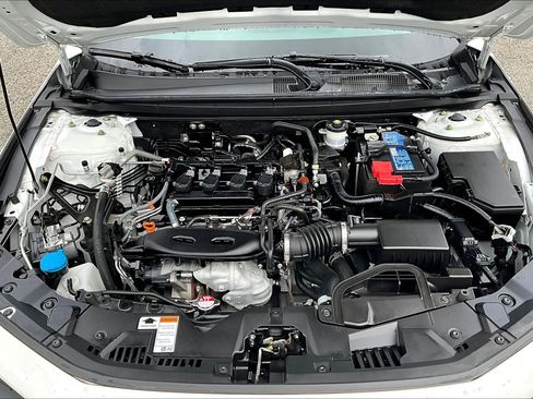 Used 2023 Honda Accord EX image 9