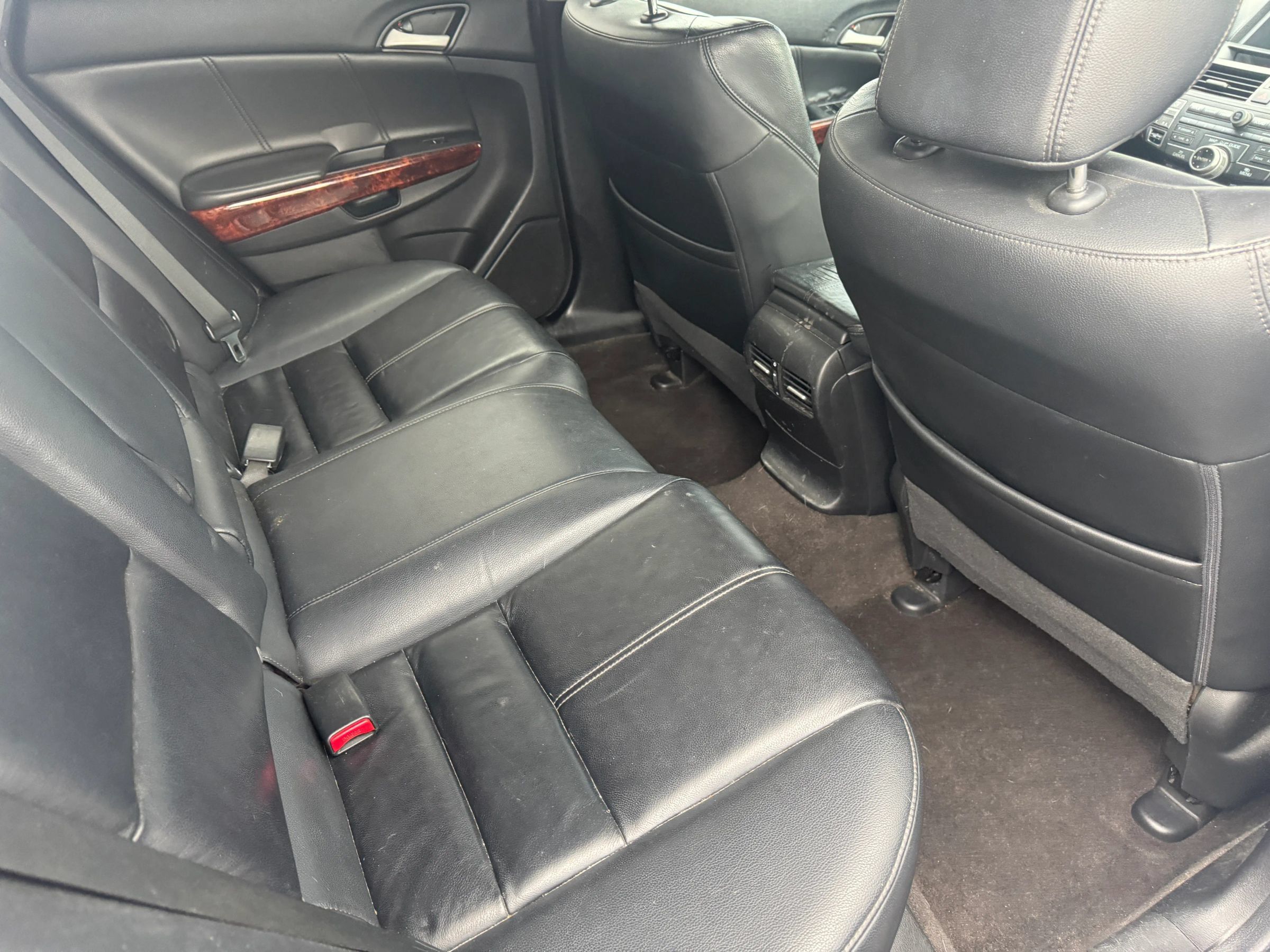 Used 2011 Honda Crosstour EX-L image 11
