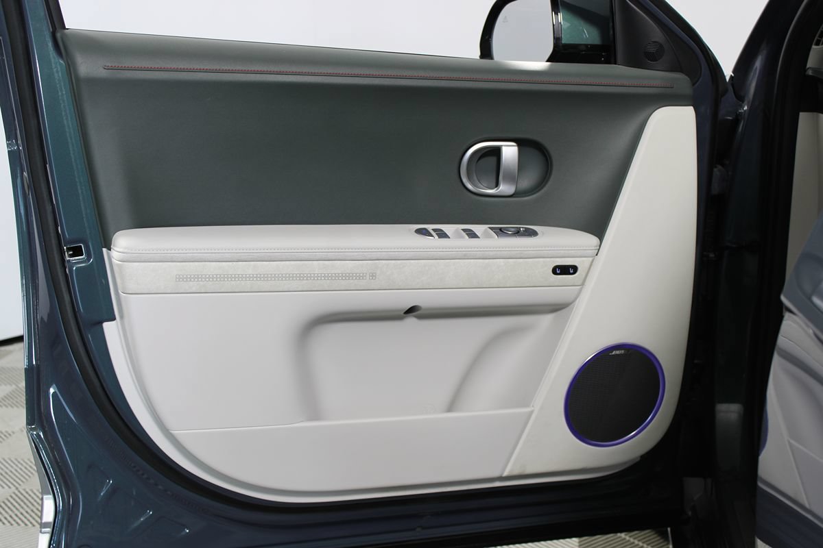 Used 2024 Hyundai Ioniq 5 Limited RWD image 5
