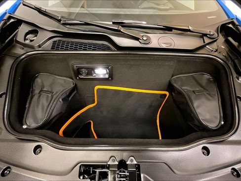 Used 2023 Lamborghini Huracan Tecnica RWD image 15
