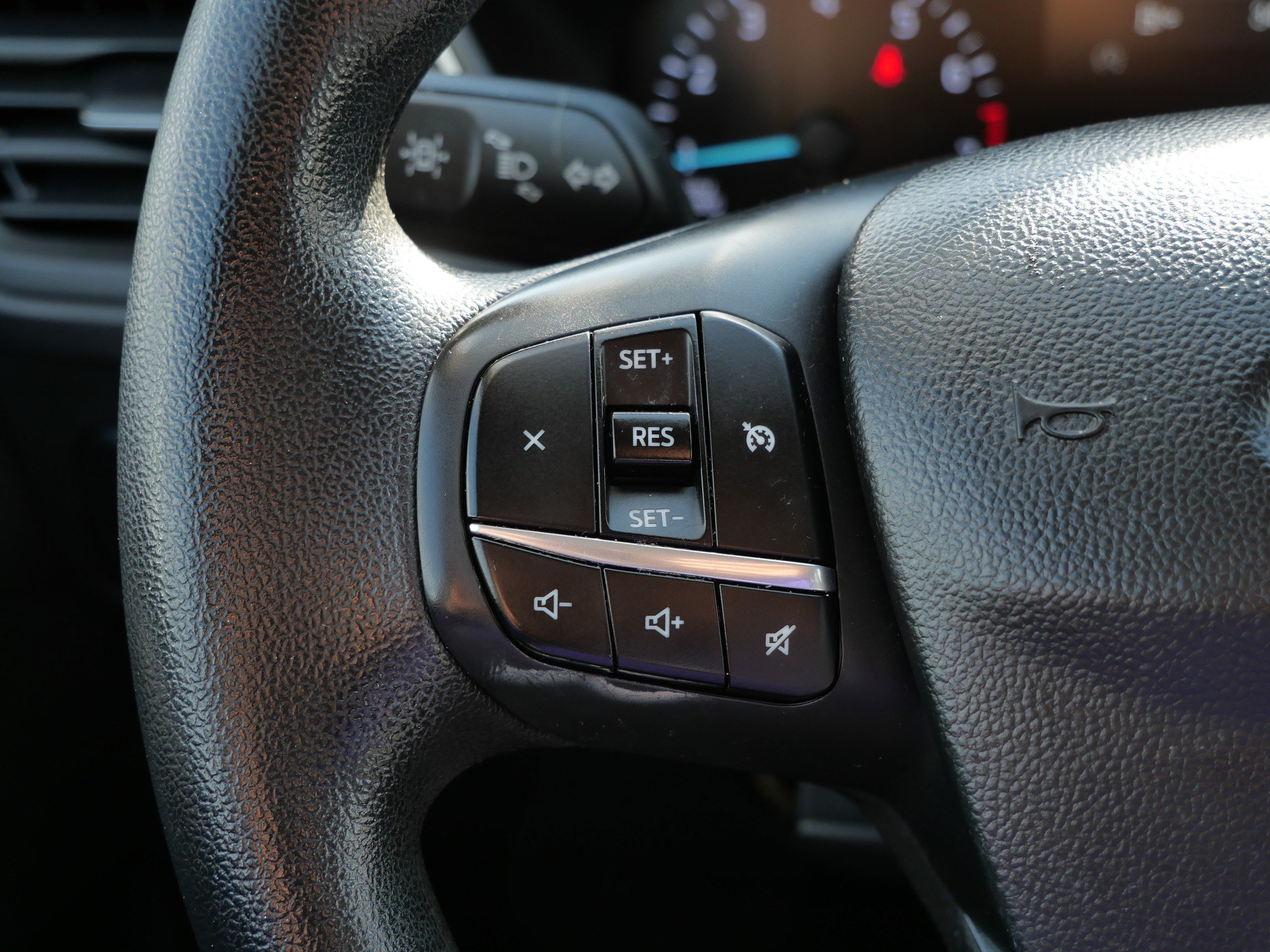 Used 2020 Ford Escape SE AWD/4WD image 23