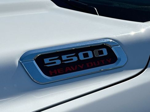 New 2026 RAM 5500 Tradesman w/ Chrome Appearance Group AWD/4WD image 17