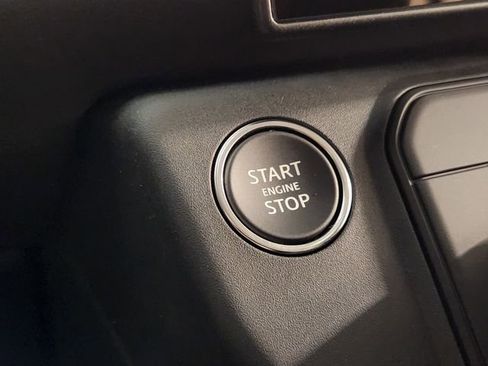 New 2026 Land Rover Defender 110 S image 19