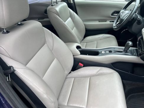 Used 2017 Honda HR-V EX-L image 13
