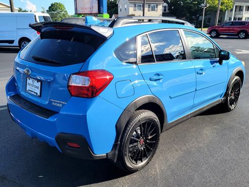 Used 2016 Subaru Crosstrek 2.0i Premium w/ 17" Wheel Sport Package AWD/4WD image 5
