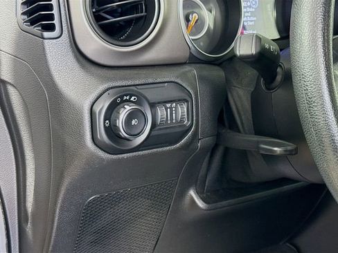 Used 2021 Jeep Wrangler Unlimited Sport image 10