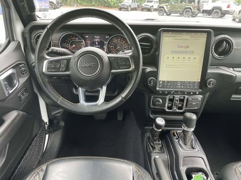 Used 2022 Jeep Wrangler Unlimited Sahara AWD/4WD image 13
