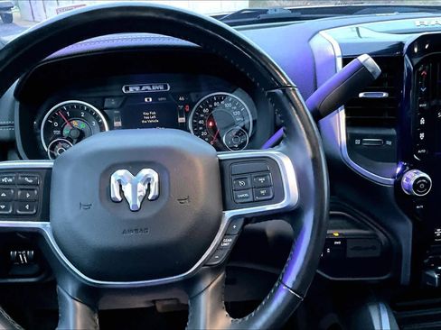 Used 2020 RAM 2500 Laramie image 26