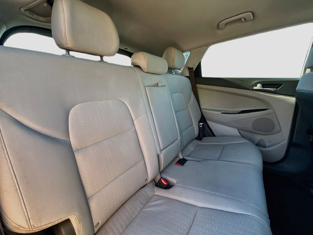 Used 2019 Hyundai Tucson SE FWD image 35
