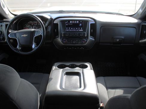 Used 2019 Chevrolet Silverado 2500 LT AWD/4WD image 14