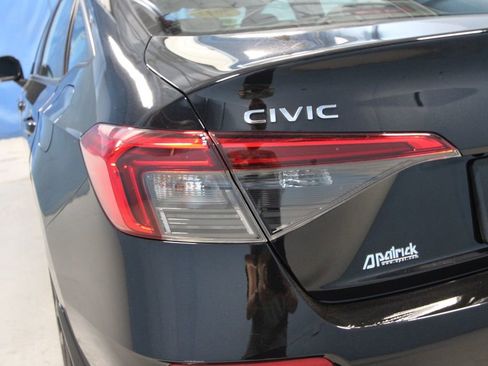 Used 2023 Honda Civic Sport image 35