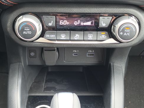 Certified 2025 Nissan Versa SR w/ Trunk Package FWD image 17