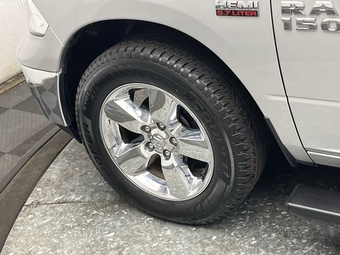 Used 2018 RAM 1500 Big Horn image 32