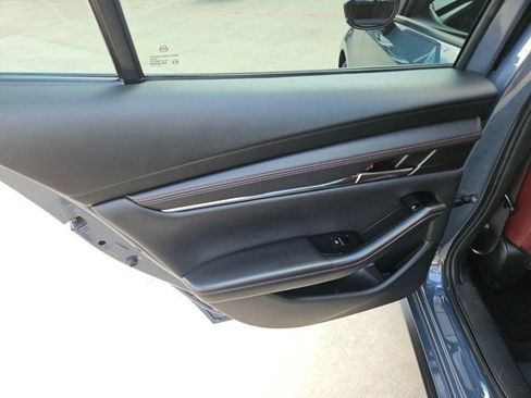 Used 2025 MAZDA MAZDA3 s AWD/4WD image 12