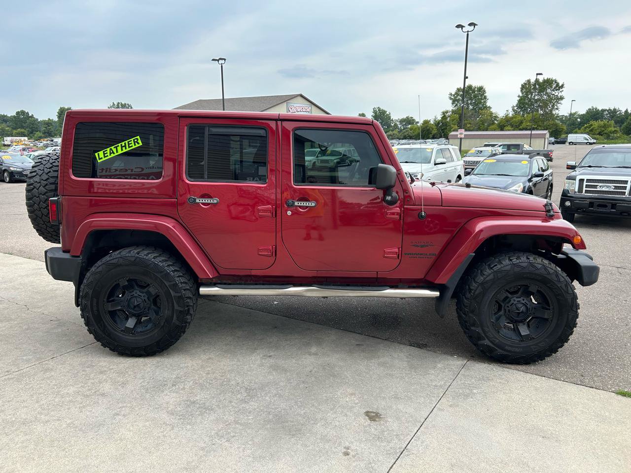 Used 2012 Jeep Wrangler Unlimited Sahara AWD/4WD image 4
