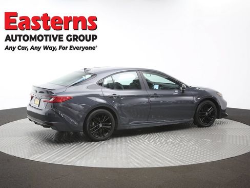 Used 2025 Toyota Camry SE FWD image 41