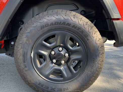 Used 2024 Jeep Wrangler Sport image 35