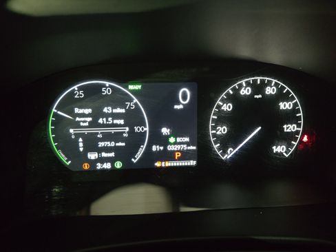 Used 2024 Honda CR-V Sport image 16