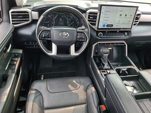 Used 2022 Toyota Tundra Limited AWD/4WD image 13