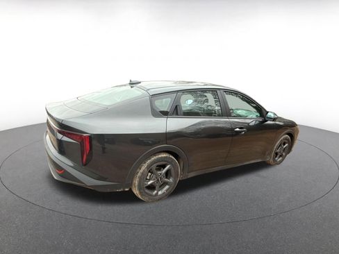 Used 2025 Kia K4 LXS image 14