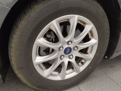 Used 2015 Ford Fusion S FWD image 31