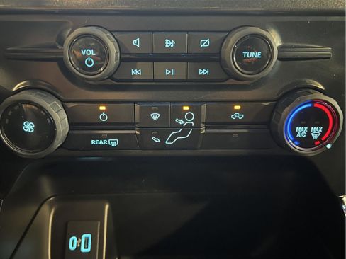 Used 2024 Ford F150 STX AWD/4WD image 22