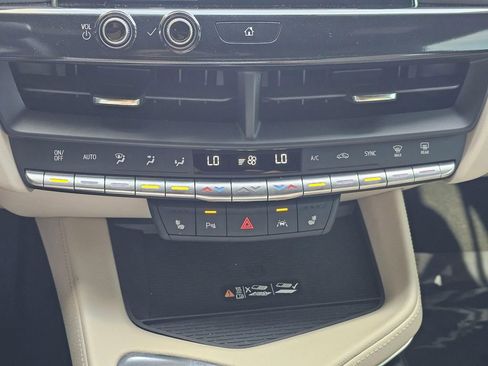 Certified 2025 Cadillac CT4 Luxury AWD/4WD image 32