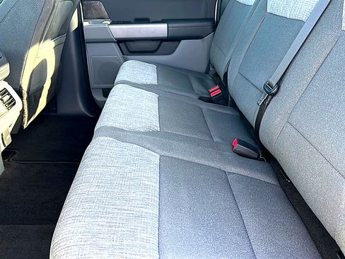 Used 2022 Ford F150 XLT w/ Equipment Group 302A High image 18