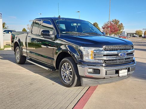 Used 2018 Ford F150 Lariat image 4