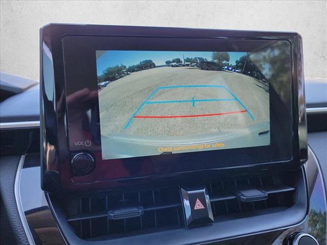 Used 2025 Toyota Corolla LE FWD image 14